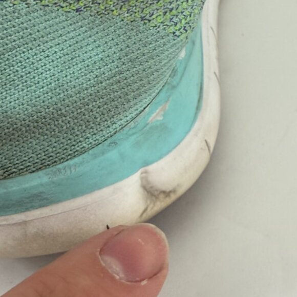 NIKE Aqua & Multicolor Flyknit 4.0 Running Shoes - Picture 8 of 9